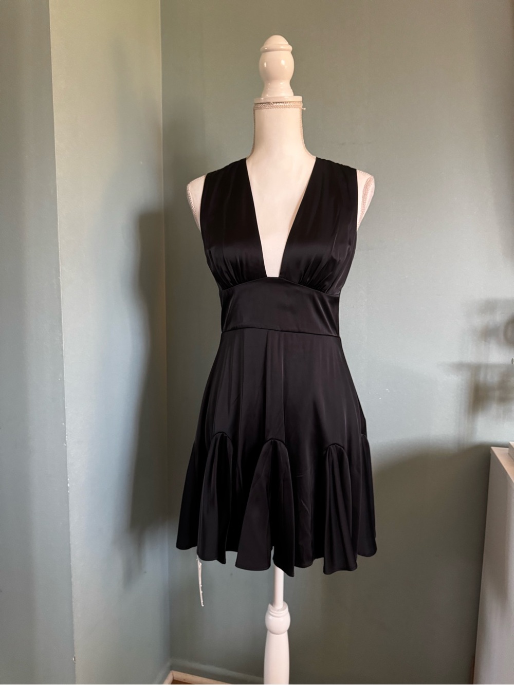 Abercrombie & Fitch Black Deep V Plunge Satin Mini Dress Small